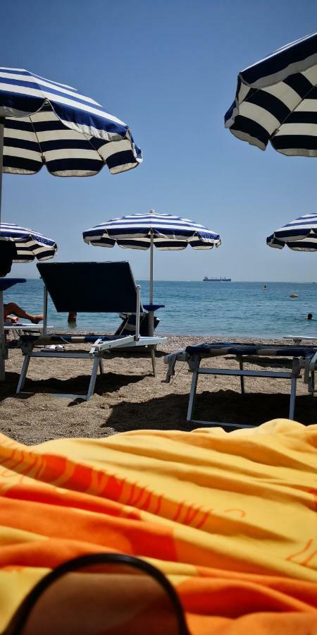 Casa Vacanze Archi Medievali Salerno Buitenkant foto