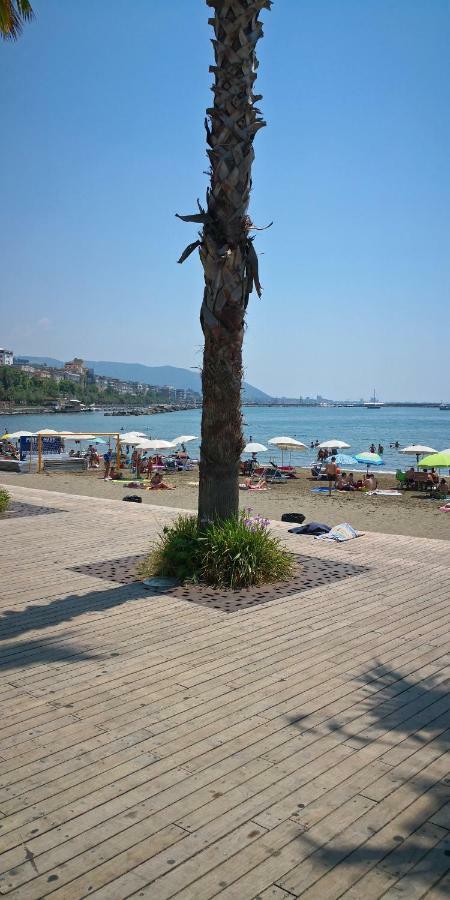 Casa Vacanze Archi Medievali Salerno Buitenkant foto