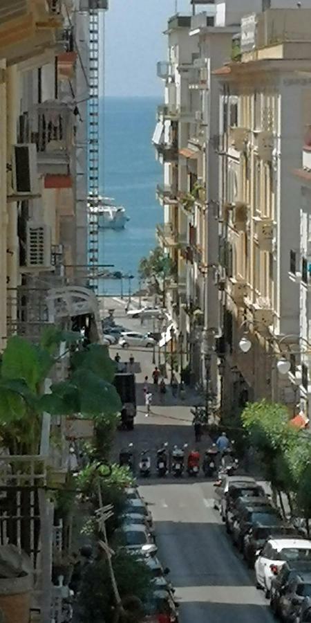 Casa Vacanze Archi Medievali Salerno Buitenkant foto