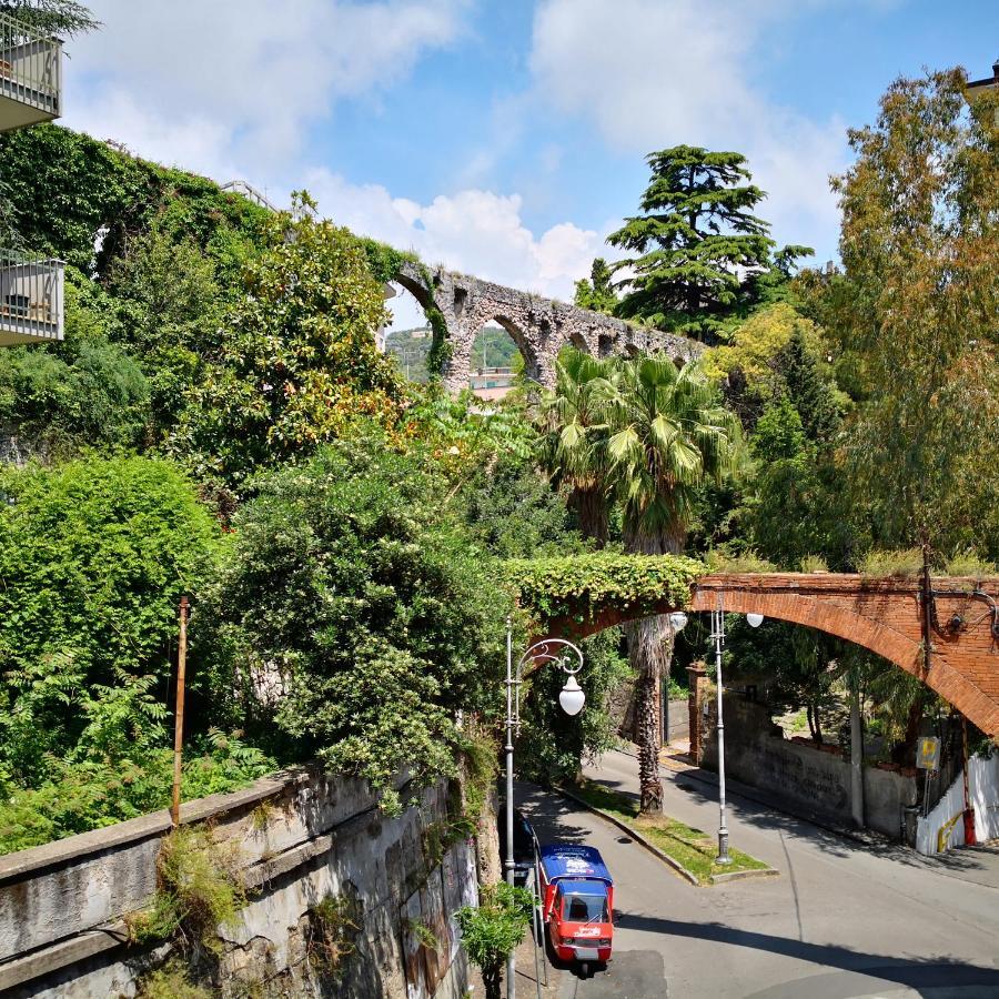 Casa Vacanze Archi Medievali Salerno Buitenkant foto