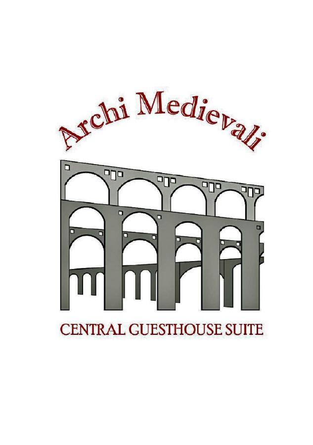 Casa Vacanze Archi Medievali Salerno Buitenkant foto